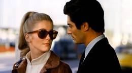 Кадр из фильма "Манон 70" - 1