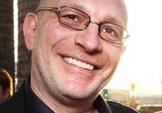 Акива Голдсман занялся продолжением франшизы «Дивергент»