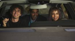 Кадр из фильма "Тронутые" - 2