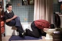 Кадр 2,5 человека