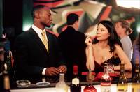 Кадр Элли МакБил