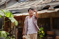 Кадр Будни торговца кровью