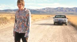 Кадр из фильма "Менее привычная жизнь" - 2