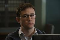 Кадр Сноуден