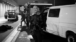 Кадр из фильма "Волк" - 1