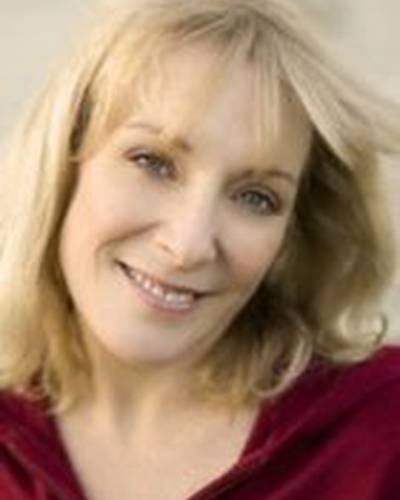 Синди Робертс фото