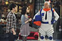 Кадр Волшебники из Вэйверли Плэйс