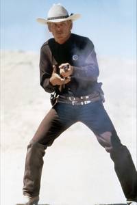 Кадр Все меры предосторожности