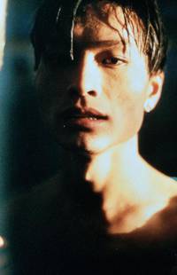 Кадр Восточный дворец, западный дворец