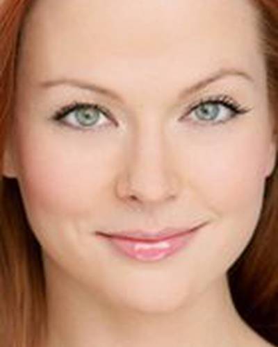 Анна Истиден фото