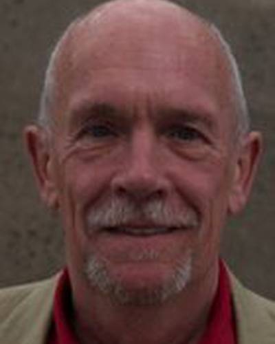 Хью Росс фото