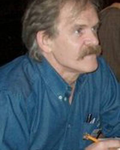 Карлос Эскуэрра фото