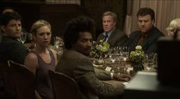 Кадр из фильма "Что бы вы сделали..." - 2