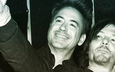 Звезды в соцсетях: дни рождения, ремонты и Майкл Китон на курорте