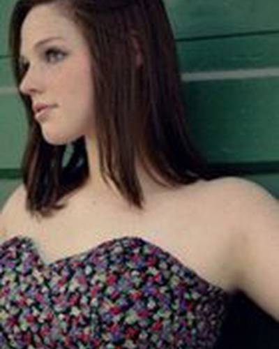 Николь Доулт фото