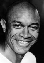 Брюс Джонсон фото