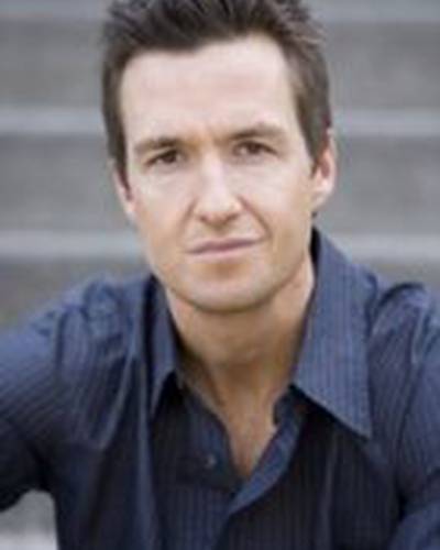 Дерик Уинго фото