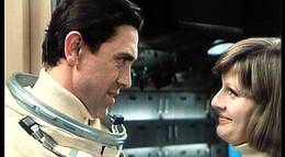 Кадр из фильма "Завтра встану и обожгусь чаем" - 2