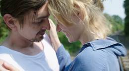 Кадр из фильма "Beat Beat Heart" - 2