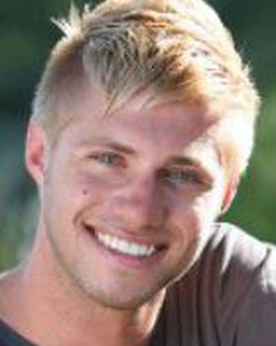 Брэндон Дж. Холли фото