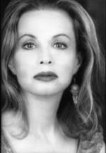 Брайони Фаррелл фото