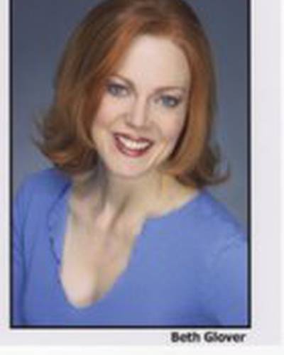 Бет Гловер фото