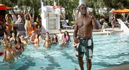 Кадр из фильма "Думай, как мужчина 2" - 2