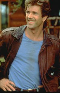 Кадр Птичка на проводе