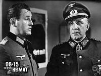 Кадр 08/15 – На Родине