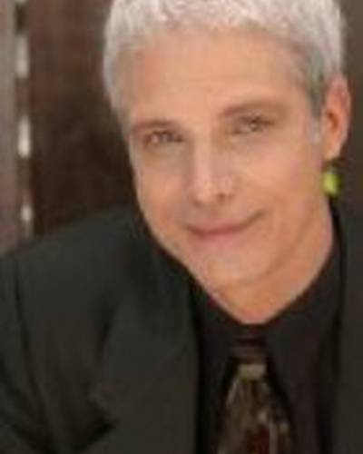 Джон Паброс-Кларк фото