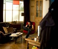 Кадр Быть человеком