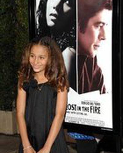 Алексис Ллевелин фото