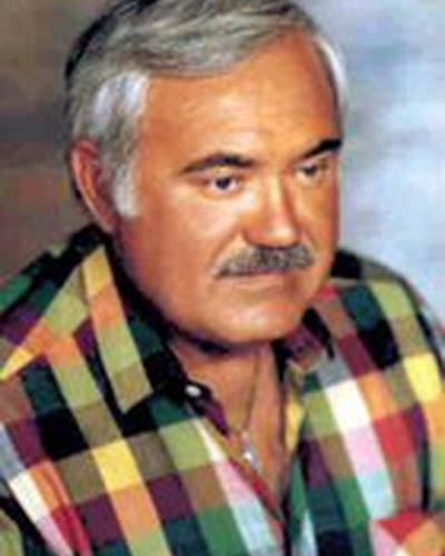 Дем Рэдулеску фото