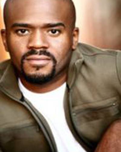 Ларри Бейтс фото