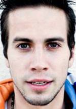 Эшер Холлоуэй фото