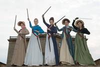 Кадр Гордость и предубеждение и зомби