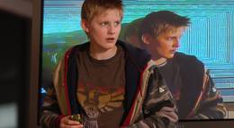 Кадр из фильма "Восход тьмы" - 2