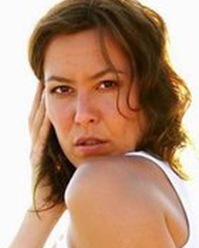 Корина ван ден Хювел фото