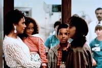 Кадр Папа-призрак