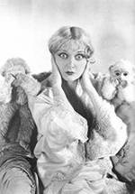 Мэри Нолан фото