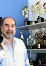 Firdaus Kharas фото