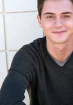 Майлз Вуд фото