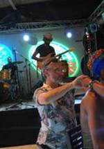 Ив Барр фото