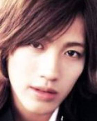 Джин Аканиши фото