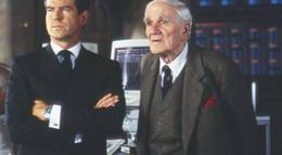 Кадр из фильма "И целого мира мало" - 1