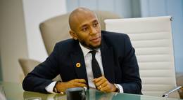 Кадр из фильма "Начать сначала" - 2