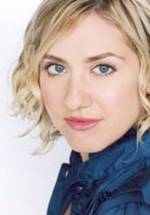 Tina Kapousis фото