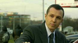 Кадр из фильма "Нереальная любовь" - 2