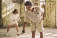 Кадр Мужчины и куры