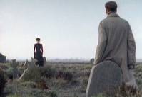 Кадр Женщина в черном